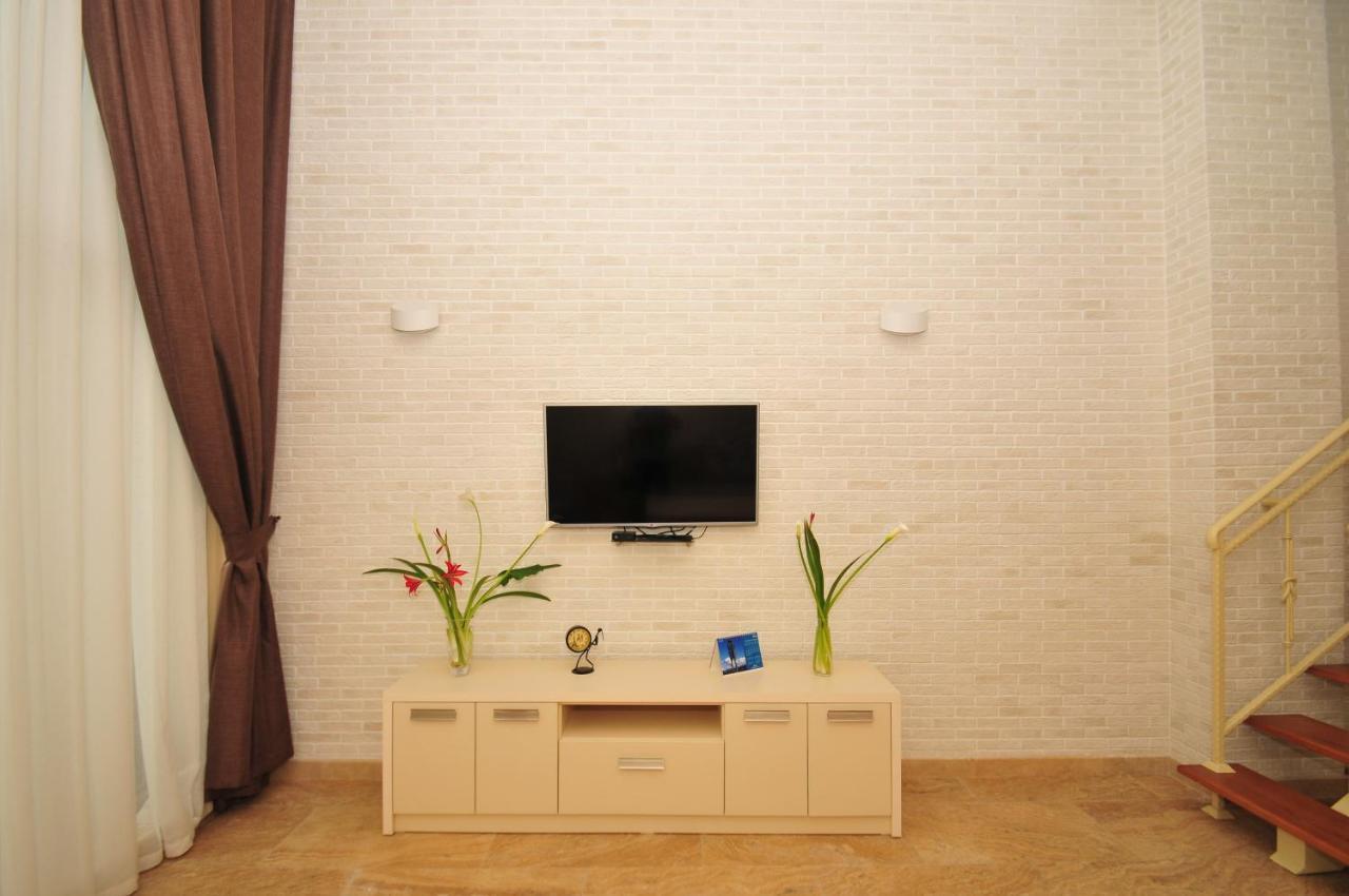 Orbi Apart Hotel In Front Of Aquapark Батуми Екстериор снимка